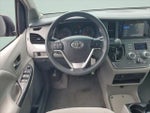 2015 Sienna Thumbnail 12