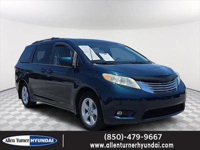2012 Toyota Sienna LE 7-Passenger Auto Access Seat 4DR Mini-Van