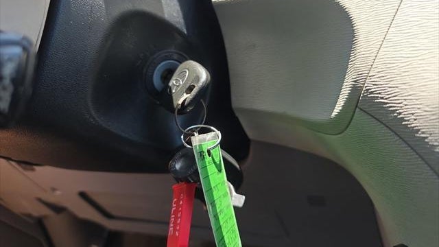 2012 Toyota Sienna LE 7-Passenger Auto Access Seat
