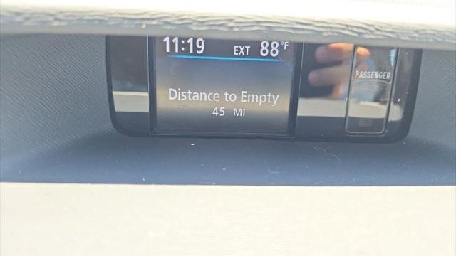 2012 Toyota Sienna LE 7-Passenger Auto Access Seat
