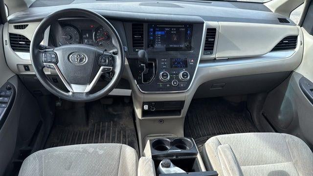 2015 Toyota Sienna LE 7-Passenger Auto Access Seat