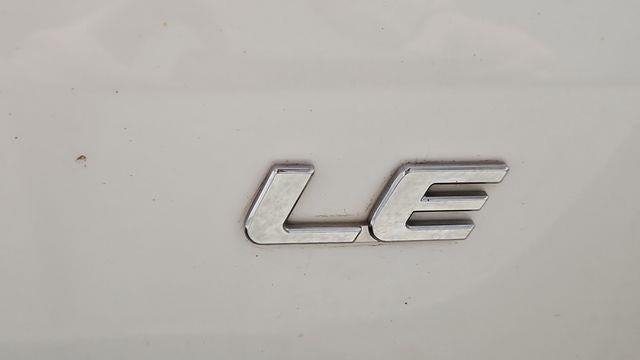 2015 Toyota Sienna LE 7-Passenger Auto Access Seat