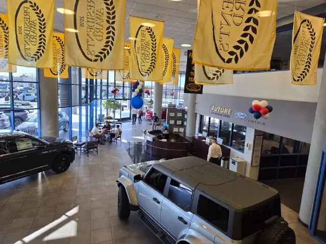2013 Toyota Sienna - $21,588