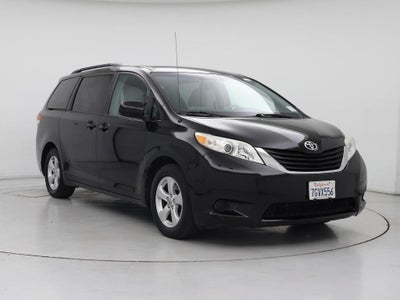2014 Toyota Sienna LE 7-Passenger Auto Access Seat 4DR Mini-Van