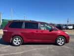 2011 Sienna Thumbnail 3