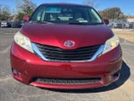 2011 Sienna Thumbnail 17