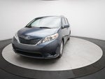 2015 Sienna Thumbnail 32