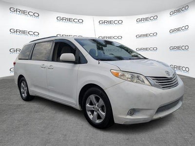 2012 Toyota Sienna LE 7-Passenger Auto Access Seat 4DR Mini-Van