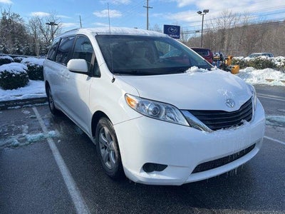 Photo of a 2014 Toyota Sienna LE 7-Passenger Auto Access Seat 4DR Mini-Van for sale