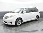 2015 Sienna Thumbnail 8