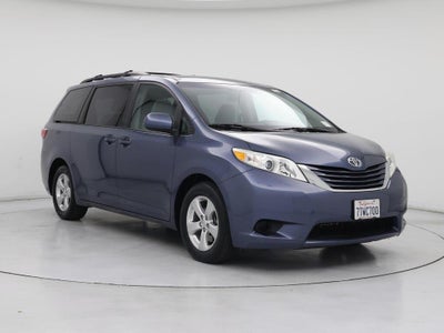 Photo of a 2016 Toyota Sienna LE 7-Passenger Auto Access Seat 4DR Mini-Van for sale
