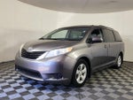 2011 Sienna Thumbnail 3