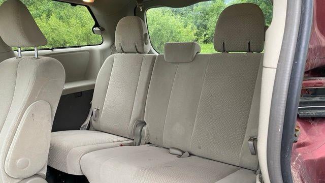 2011 Toyota Sienna LE 8-Passenger