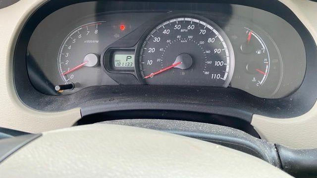 2011 Toyota Sienna LE 8-Passenger