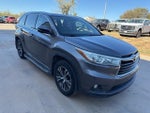 2016 Highlander Thumbnail 1