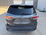 2016 Highlander Thumbnail 7