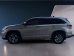 2015 Highlander Thumbnail 2