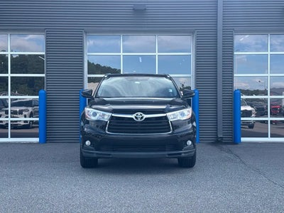 2015 Toyota Highlander XLE 4DR SUV