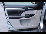2016 Highlander Thumbnail 13