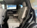 2015 Highlander Thumbnail 8