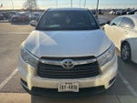 2016 Highlander Thumbnail 2