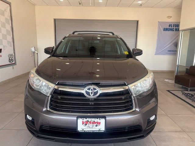 2015 Toyota Highlander - $20,926