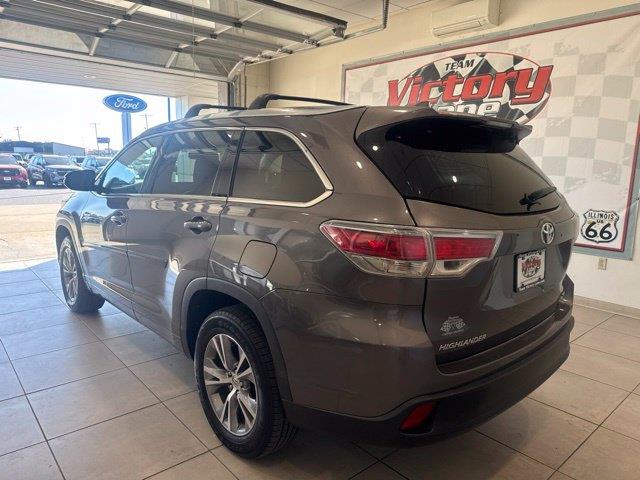 2015 Toyota Highlander - $20,926