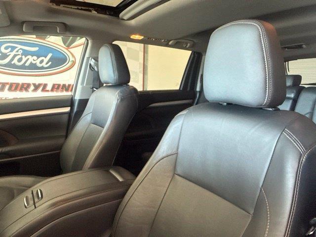 2015 Toyota Highlander - $20,926