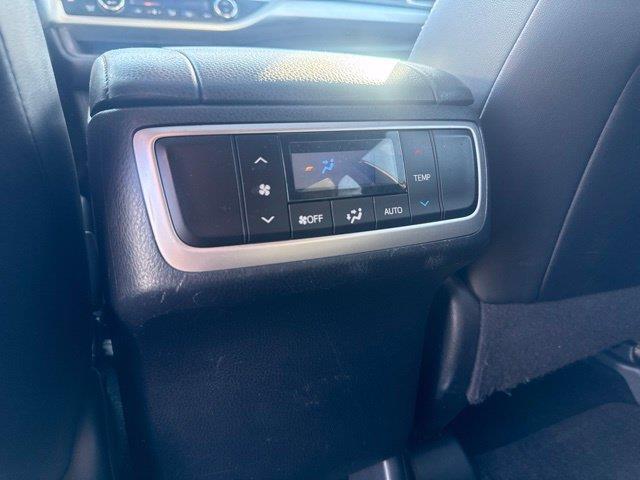 2015 Toyota Highlander - $20,926