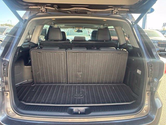2015 Toyota Highlander - $20,926