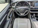 2016 Highlander Thumbnail 15