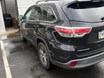 2016 Highlander Thumbnail 6
