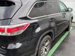 2016 Highlander Thumbnail 7