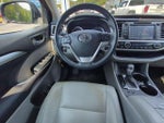 2016 Highlander Thumbnail 18