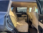 2016 Highlander Thumbnail 7