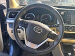 2016 Highlander Thumbnail 25