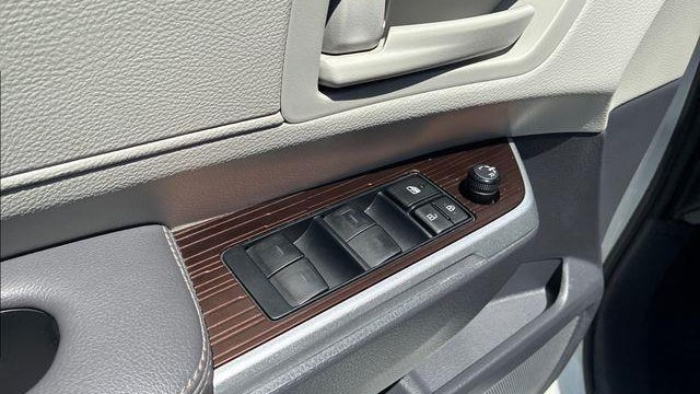 2023 Toyota Sienna LE 8-Passenger