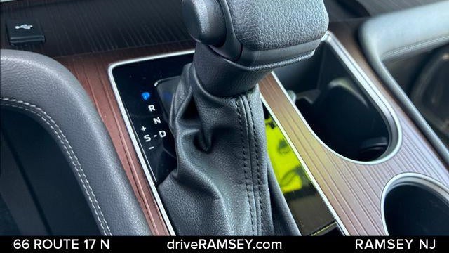 2023 Toyota Sienna LE 8-Passenger