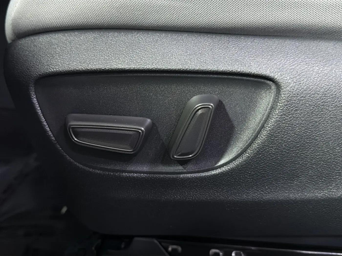 2025 Toyota Sienna - $37,500