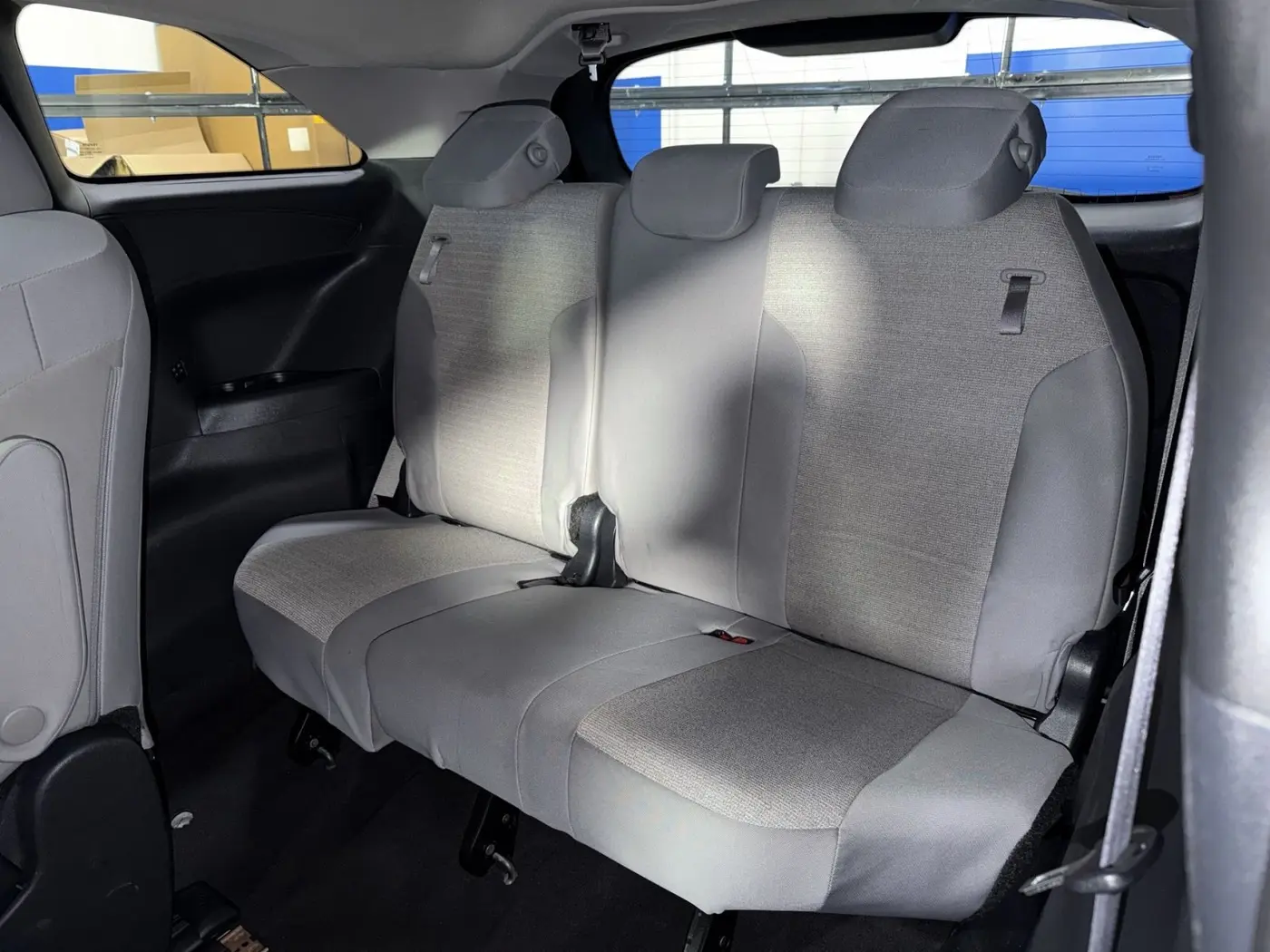 2025 Toyota Sienna - $37,500