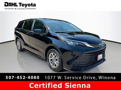 Photo of a 2025 Toyota Sienna LE 8-Passenger 4DR Mini-Van for sale