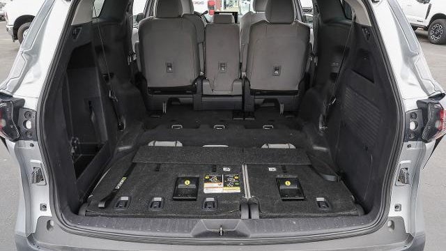 2025 Toyota Sienna LE 8-Passenger