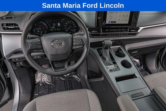 2025 Toyota Sienna - $40,285