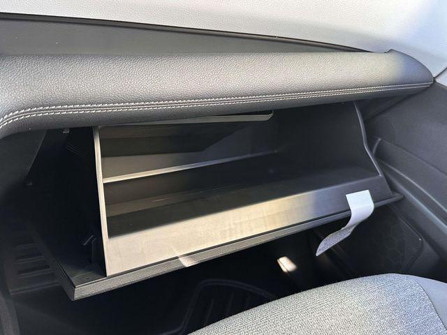 2026 Toyota Sienna - $75,163
