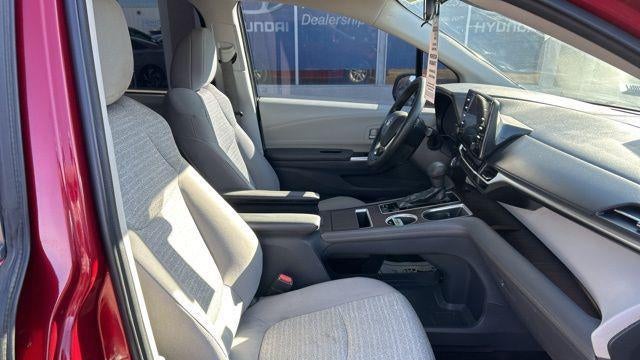 2021 Toyota Sienna LE 8-Passenger