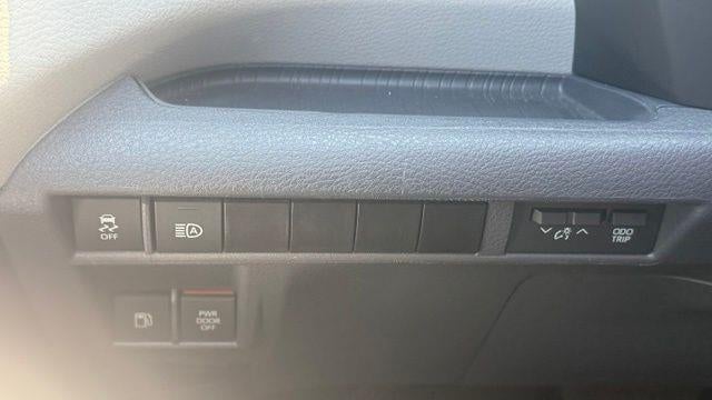 2024 Toyota Sienna LE 8-Passenger