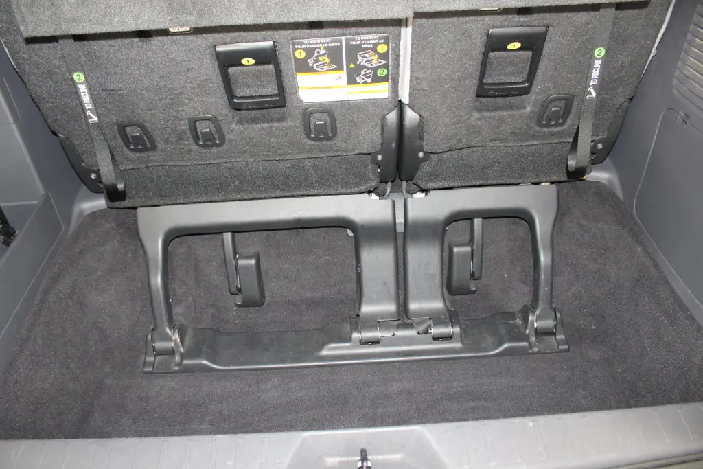 2022 Toyota Sienna - $29,998