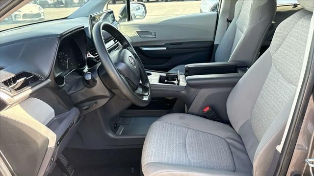 2024 Toyota Sienna LE 8-Passenger