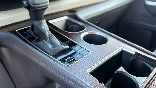 2024 Toyota Sienna LE 8-Passenger