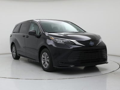 Photo of a 2024 Toyota Sienna LE 8-Passenger 4DR Mini-Van for sale